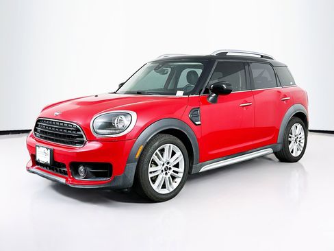 Used 2020 MINI Cooper Countryman image 3