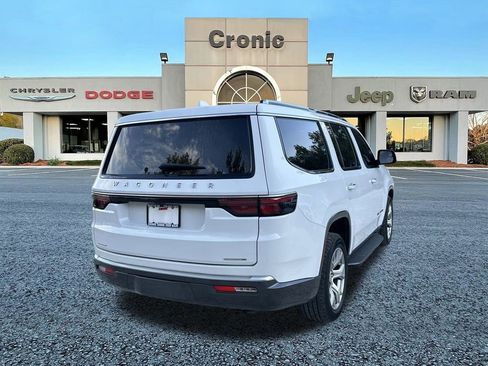 Used 2022 Jeep Wagoneer Series II image 3