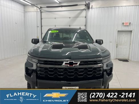 Used 2025 Chevrolet Silverado 1500 ZR2 w/ Technology Package AWD/4WD image 7