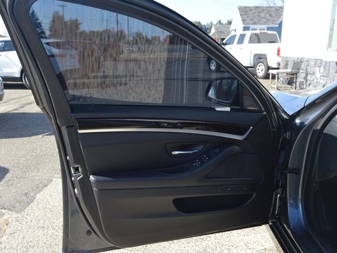 Used 2016 BMW 528i Sedan image 25