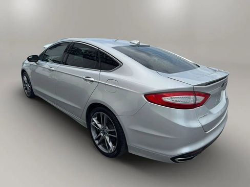 Used 2016 Ford Fusion Titanium FWD image 9