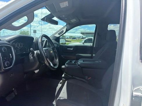 Used 2020 Chevrolet Silverado 1500 LT w/ Texas Edition RWD image 8