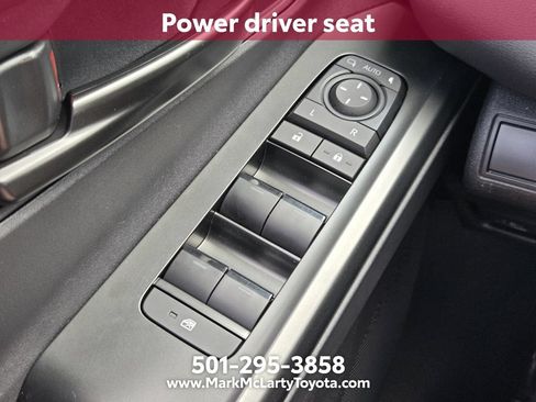 Certified 2026 Toyota C-HR AWD/4WD image 31