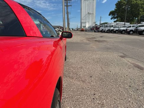 Used 1997 Chevrolet Corvette Coupe w/ Performance Handling Pkg image 24