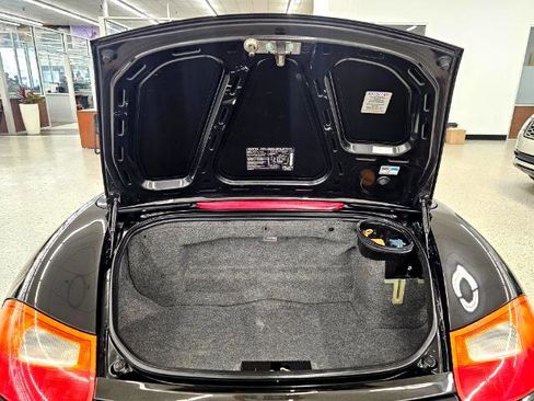Used 2000 Porsche Boxster image 25