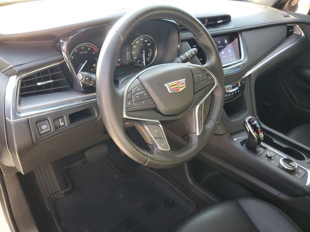 Certified 2023 Cadillac XT5 Luxury FWD image 17