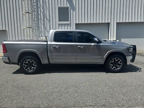 Used 2025 RAM 1500 Laramie w/ Advanced Safety Group II AWD/4WD image 6