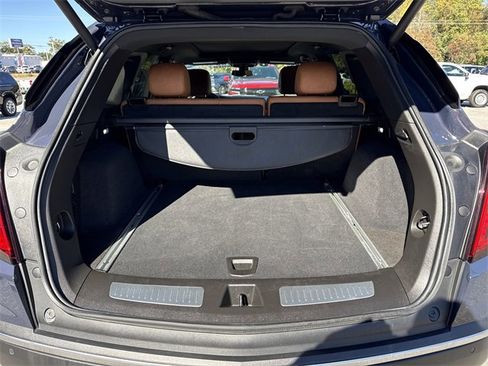 Used 2025 Cadillac XT5 Premium Luxury image 33