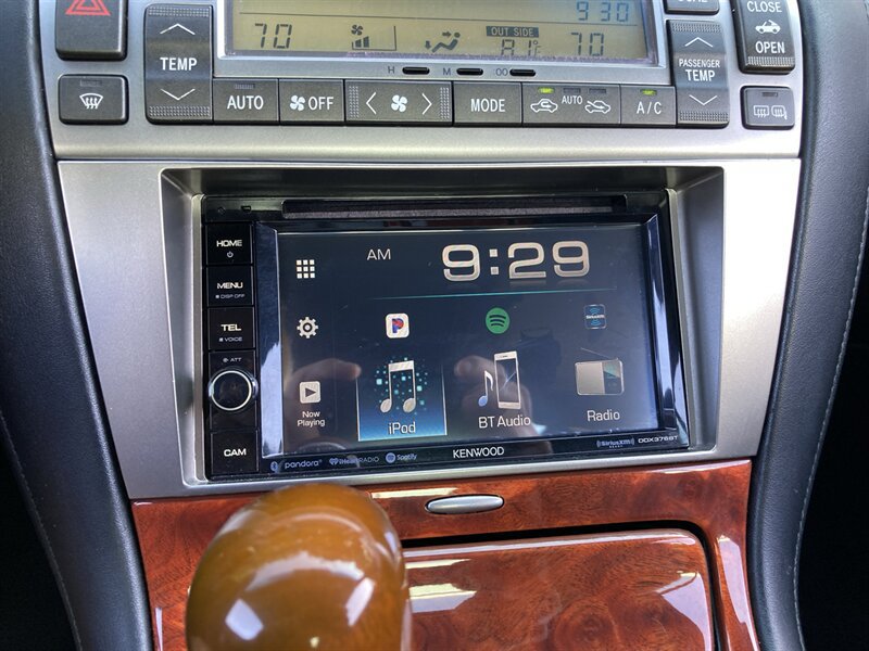 Used 2006 Lexus SC 430 Convertible w/ Preferred Accessory Pkg RWD image 27