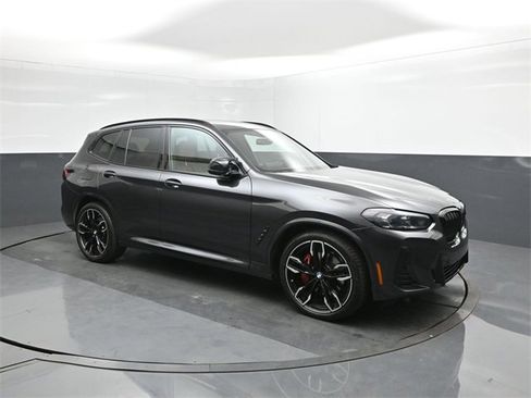 Used 2024 BMW X3 M40i w/ Premium Package image 17