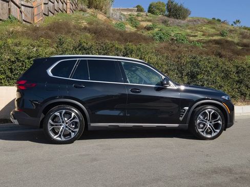 New 2026 BMW X5 xDrive50e w/ Executive Package image 4