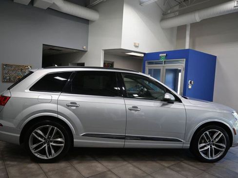 Used 2018 Audi Q7 3.0T Prestige w/ Prestige Package AWD/4WD image 6