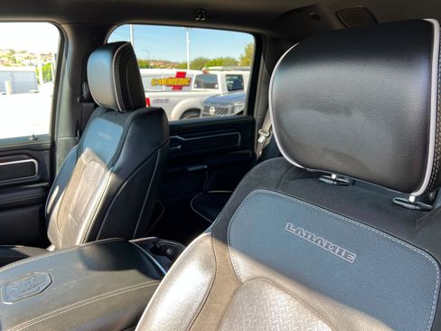 Used 2025 RAM 1500 Laramie AWD/4WD image 16