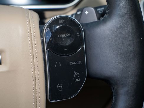 Used 2021 Land Rover Range Rover Westminster Edition image 32