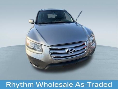 Used 2012 Hyundai Santa Fe Limited FWD image 2
