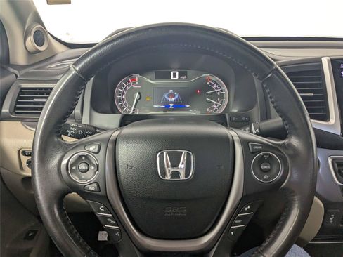 Used 2019 Honda Ridgeline RTL-T image 17