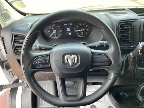 Used 2023 RAM ProMaster 2500 FWD image 14