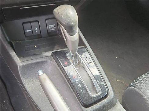 Used 2015 Honda Civic SE image 16