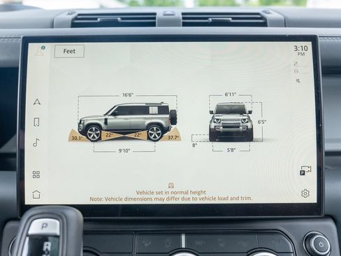 Used 2026 Land Rover Defender 110 X-Dynamic SE AWD/4WD image 27
