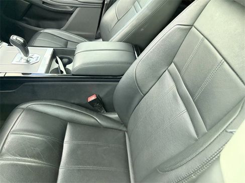Used 2021 Land Rover Range Rover Evoque S image 8