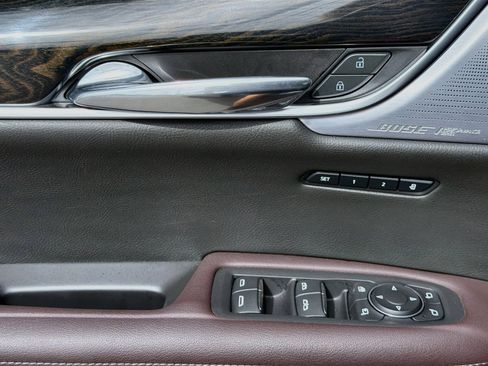 Certified 2024 Cadillac XT6 Premium Luxury w/ Technology Package FWD image 18