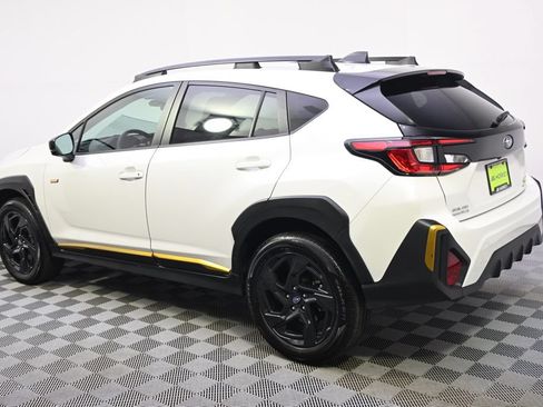 Used 2024 Subaru Crosstrek 2.5i Sport AWD/4WD image 3