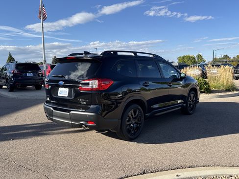 New 2025 Subaru Ascent Bronze Edition w/ Onyx Package image 6