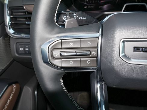 New 2027 GMC Acadia Denali Ultimate w/ LPO, Floor Liner Package AWD/4WD image 26
