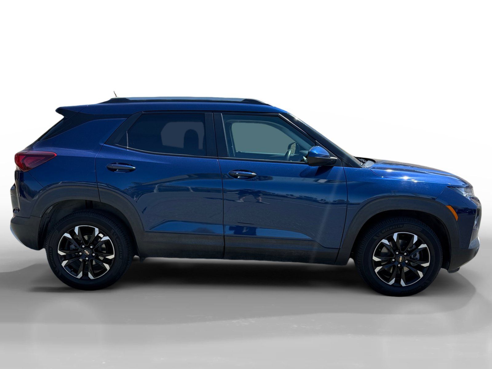 Used 2022 Chevrolet TrailBlazer LT FWD image 6