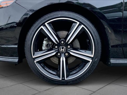 Used 2023 Honda Accord Sport image 10