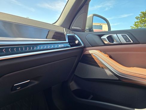 New 2026 BMW X5 xDrive50e AWD/4WD image 24