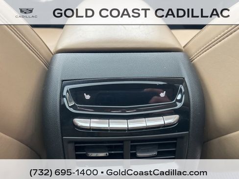 Used 2018 Cadillac XT5 Platinum w/ Driver Assist Package image 9