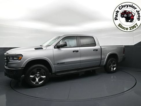 Used 2024 RAM 1500 Big Horn AWD/4WD image 2