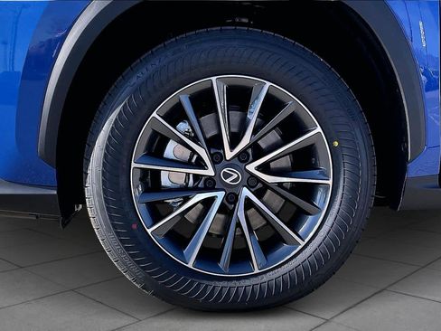 New 2026 Lexus NX 350h Premium image 11