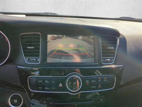 Used 2014 Kia Cadenza Premium w/ Luxury Package FWD image 19