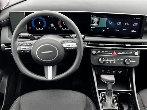 New 2026 Hyundai Tucson SE image 17