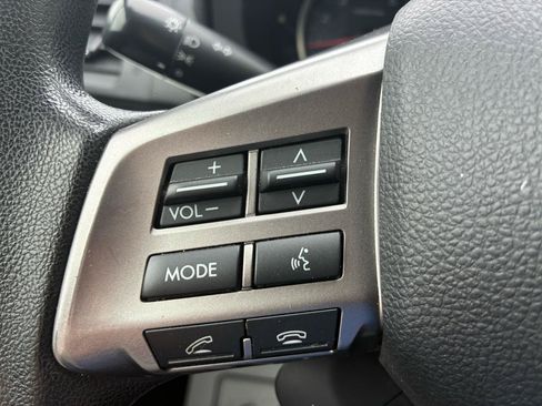 Used 2014 Subaru Forester 2.5i Premium AWD/4WD image 18