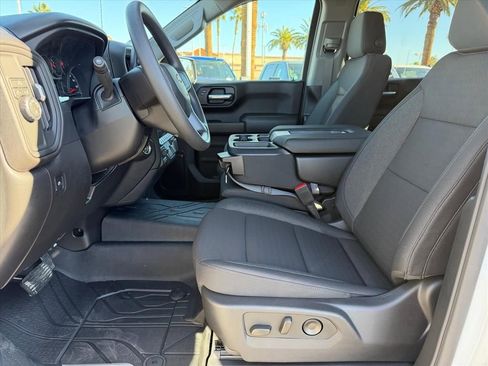 New 2026 Chevrolet Silverado 1500 Custom image 6