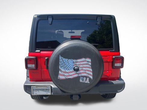 Used 2022 Jeep Wrangler Unlimited Sport AWD/4WD image 4