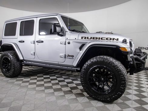 Used 2022 Jeep Wrangler Unlimited Rubicon w/ Xtreme Recon 35" Tire Package image 3