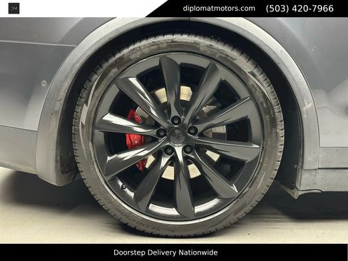 Used 2019 Tesla Model X Performance image 40