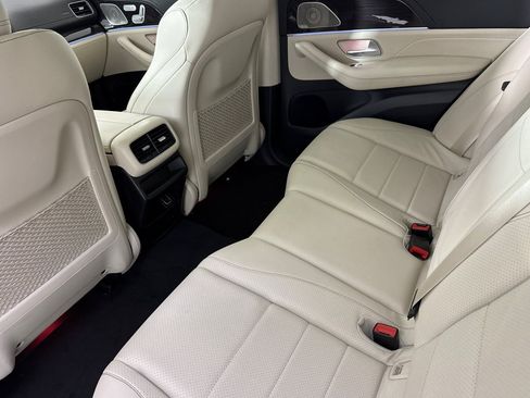 Used 2021 Mercedes-Benz GLE 350 4MATIC image 27