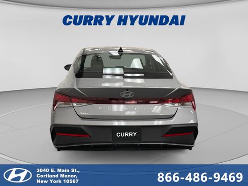 Certified 2024 Hyundai Elantra SEL FWD image 4