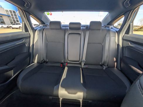 Certified 2025 Honda Civic Sport image 12