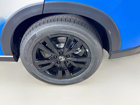 Certified 2026 Honda HR-V Sport image 36