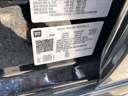 Used 2024 Chevrolet Silverado 1500 LT AWD/4WD image 20