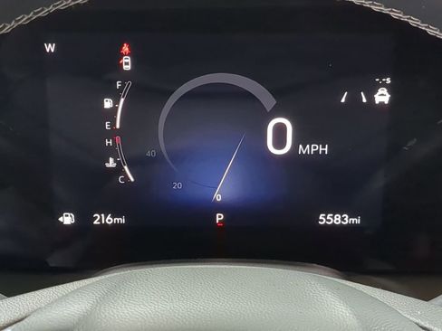 Used 2024 Buick Encore GX Avenir w/ Avenir Convenience Package image 32