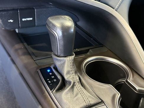 Certified 2024 Toyota Camry SE w/ Convenience Package image 27