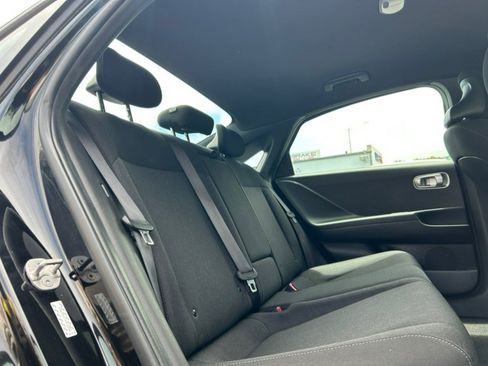 Used 2024 Hyundai Ioniq 6 SE RWD image 39