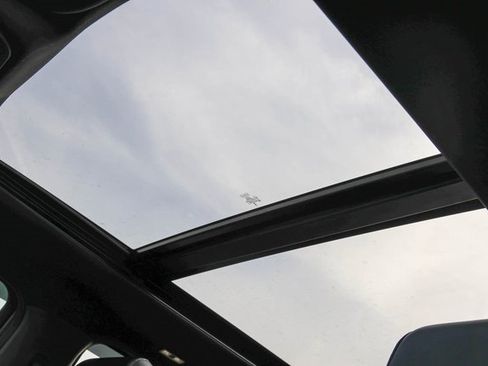 Used 2023 Ford F150 Lariat w/ Equipment Group 502A High image 14